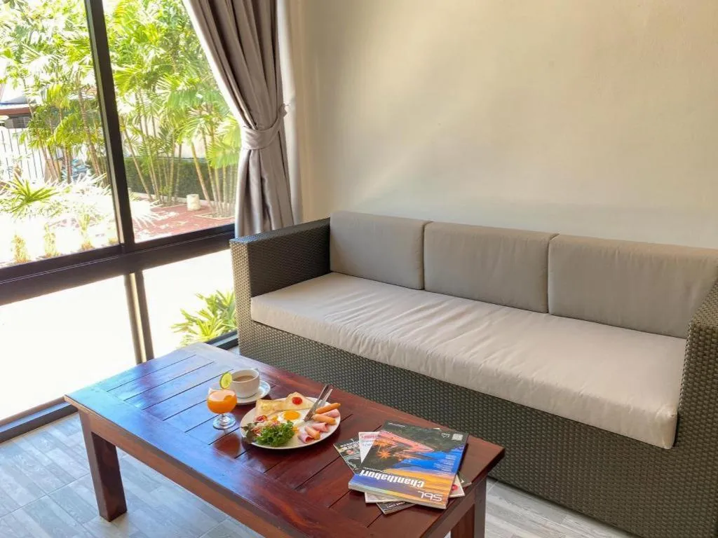 Rattana Pura Beach Resort