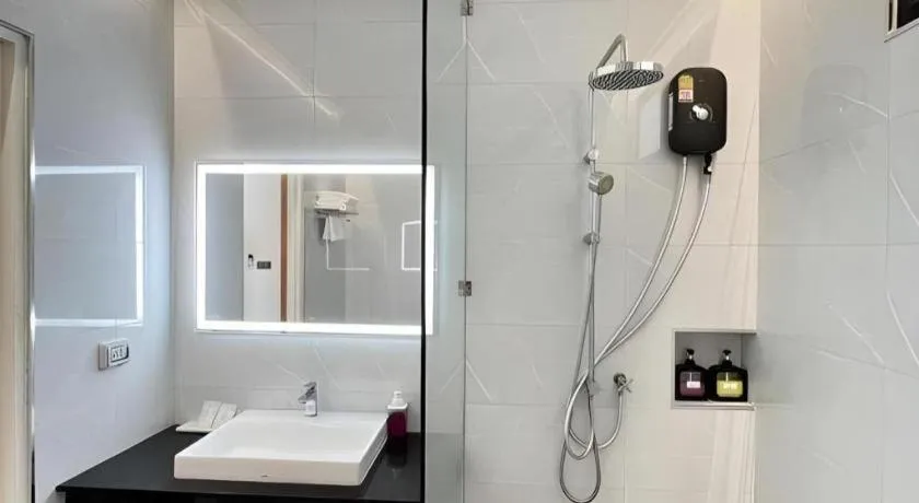 Rattana Pura Beach Resort