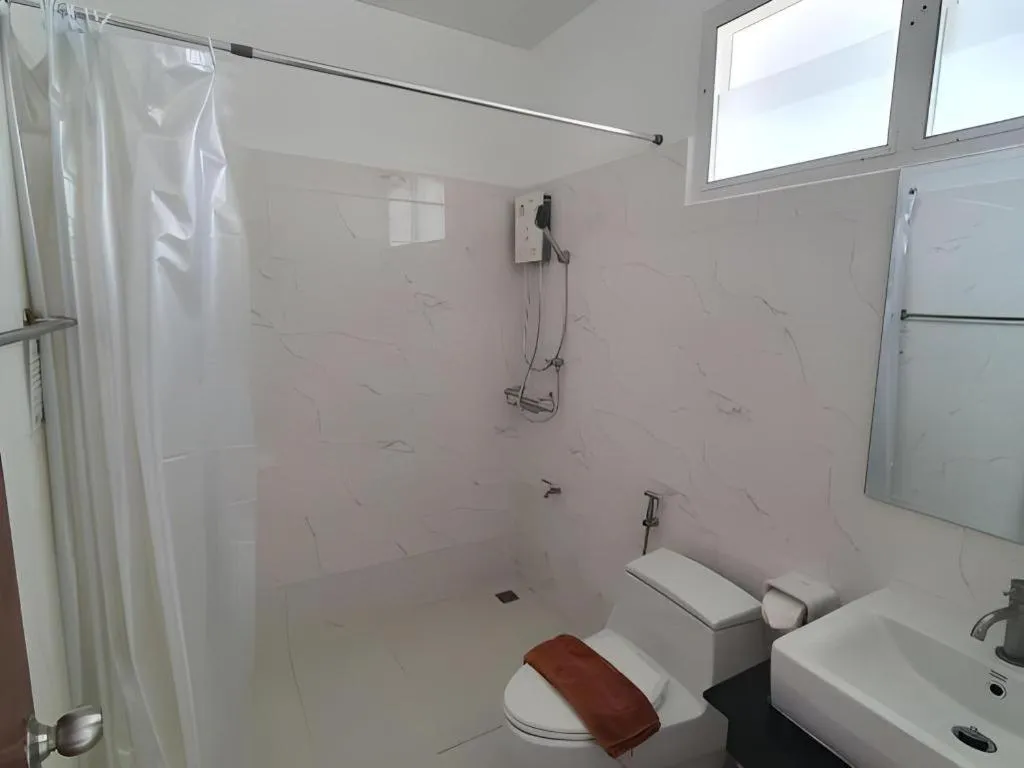 Rattana Pura Beach Resort