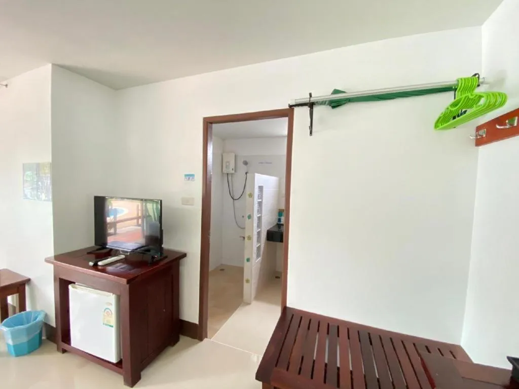 Rattana Pura Beach Resort