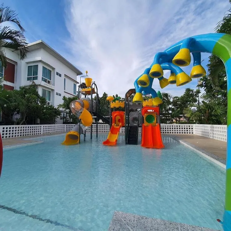 Rattana Pura Beach Resort