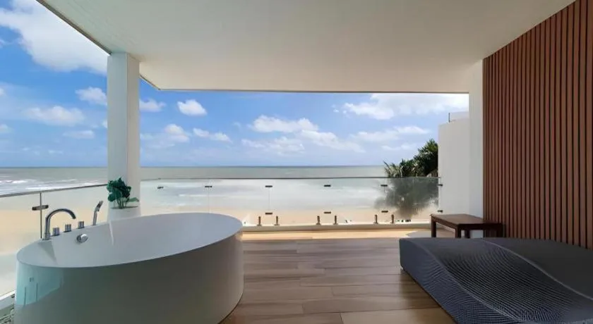 Rattana Pura Beach Resort