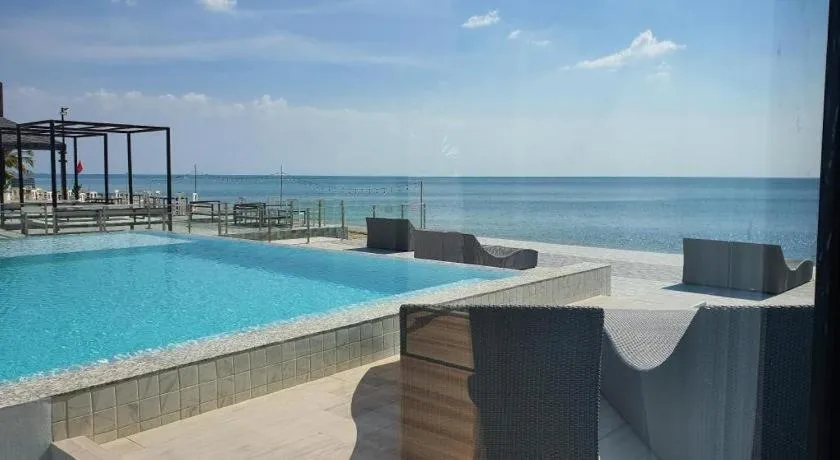 Rattana Pura Beach Resort