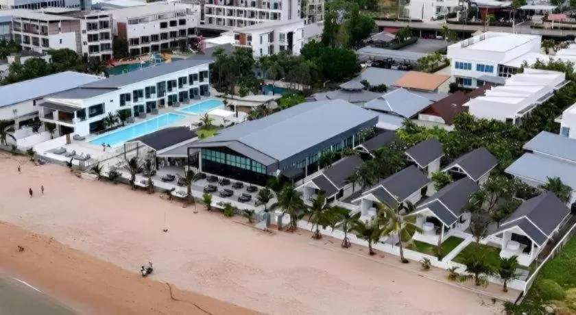 Rattana Pura Beach Resort