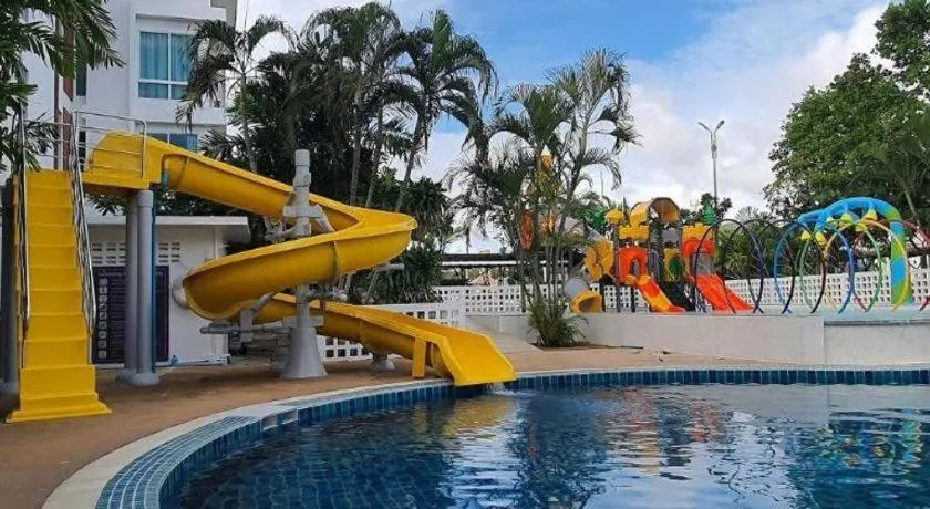 Rattana Pura Beach Resort