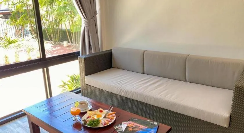 Rattana Pura Beach Resort