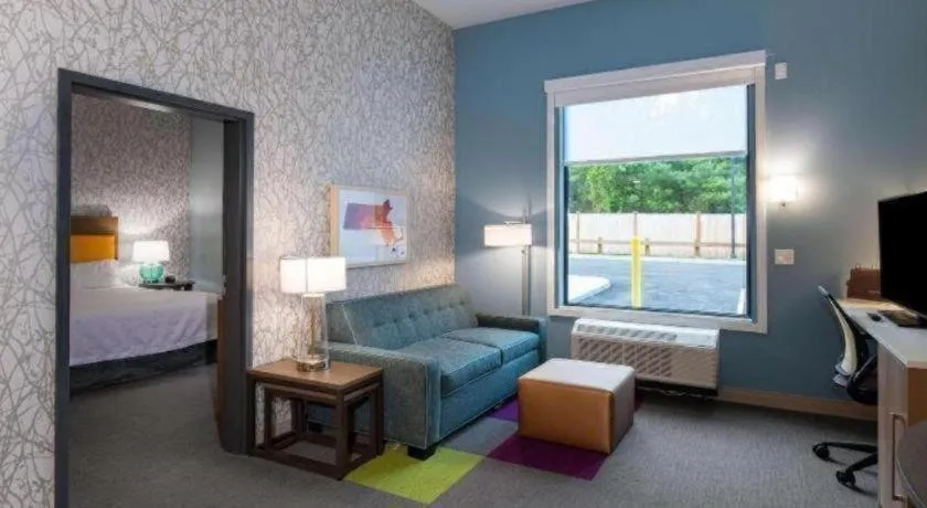 Bed in Home2 Suites by Hilton Raynham Taunton