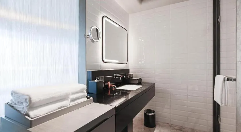 Crowne Plaza Shenzhen WECC