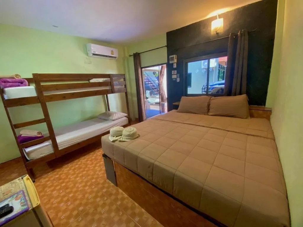 Bed in Hat yao Seaview Beach Room