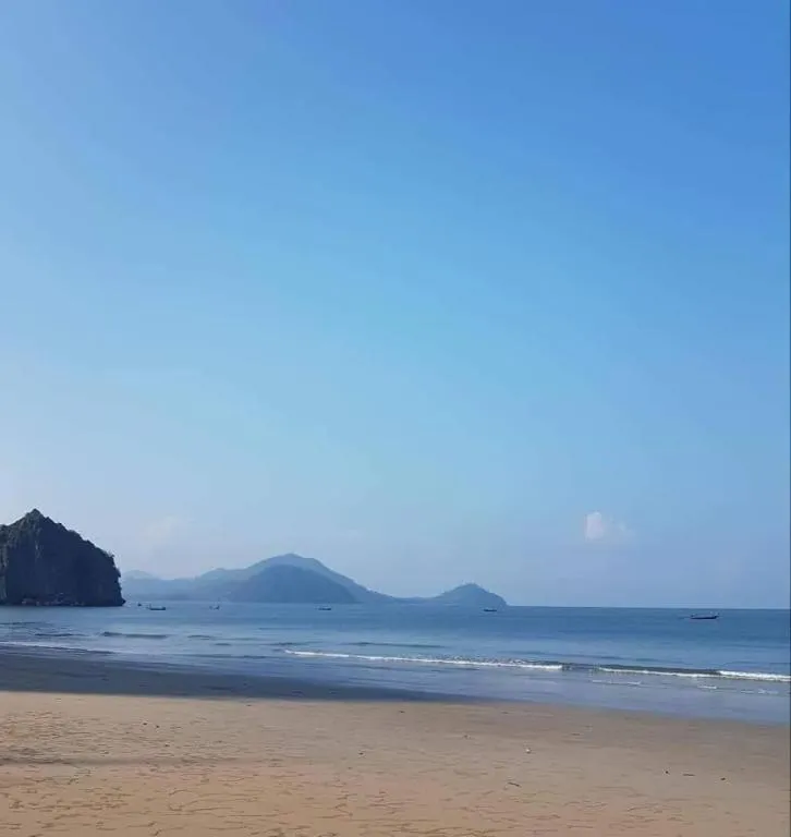 Hat yao Seaview Beach Room