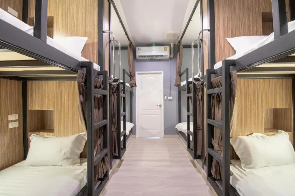 Bed in OYO 726 Sookjai Cafe and Hostel