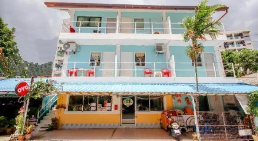 OYO 885 You And Me House