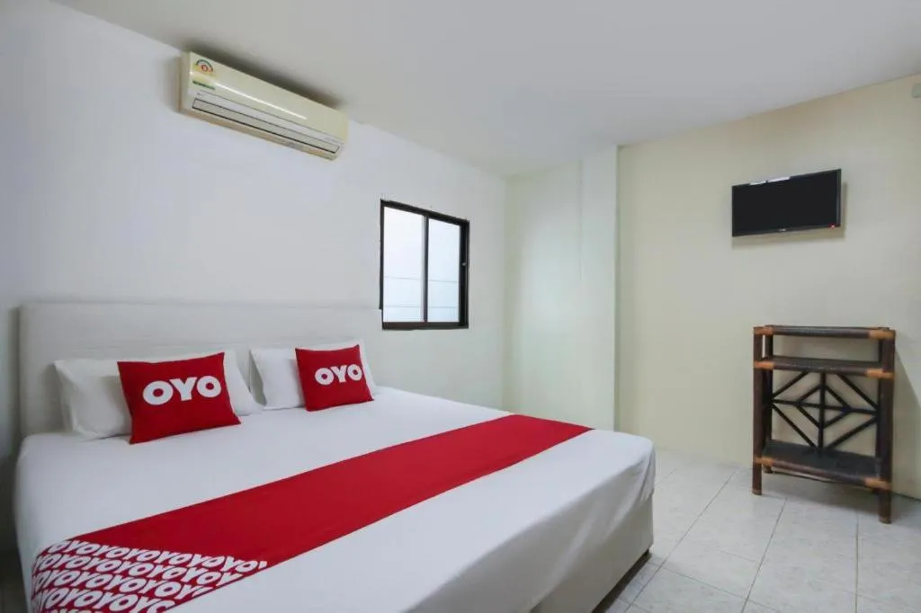 Bed in OYO 885 You And Me House