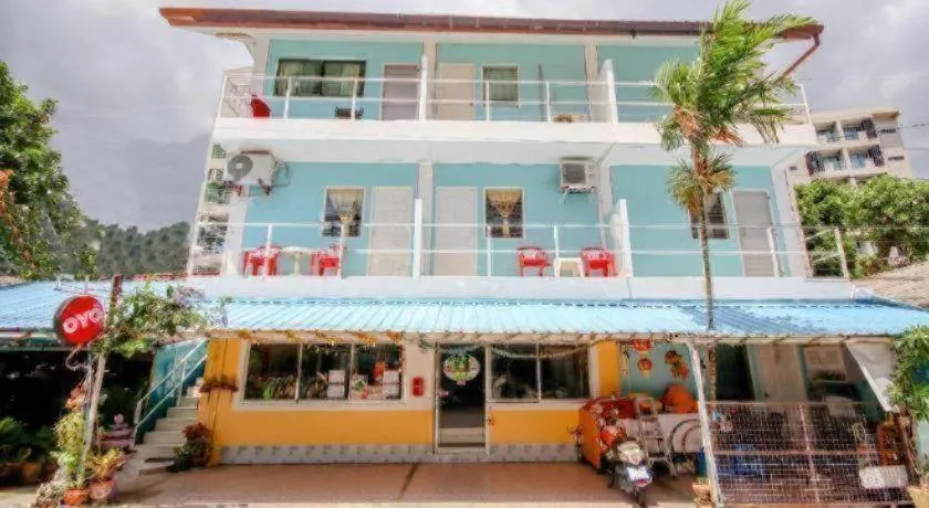 OYO 885 You And Me House