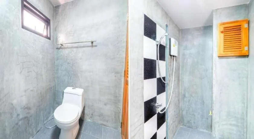 OYO 935 The Palm Apartment