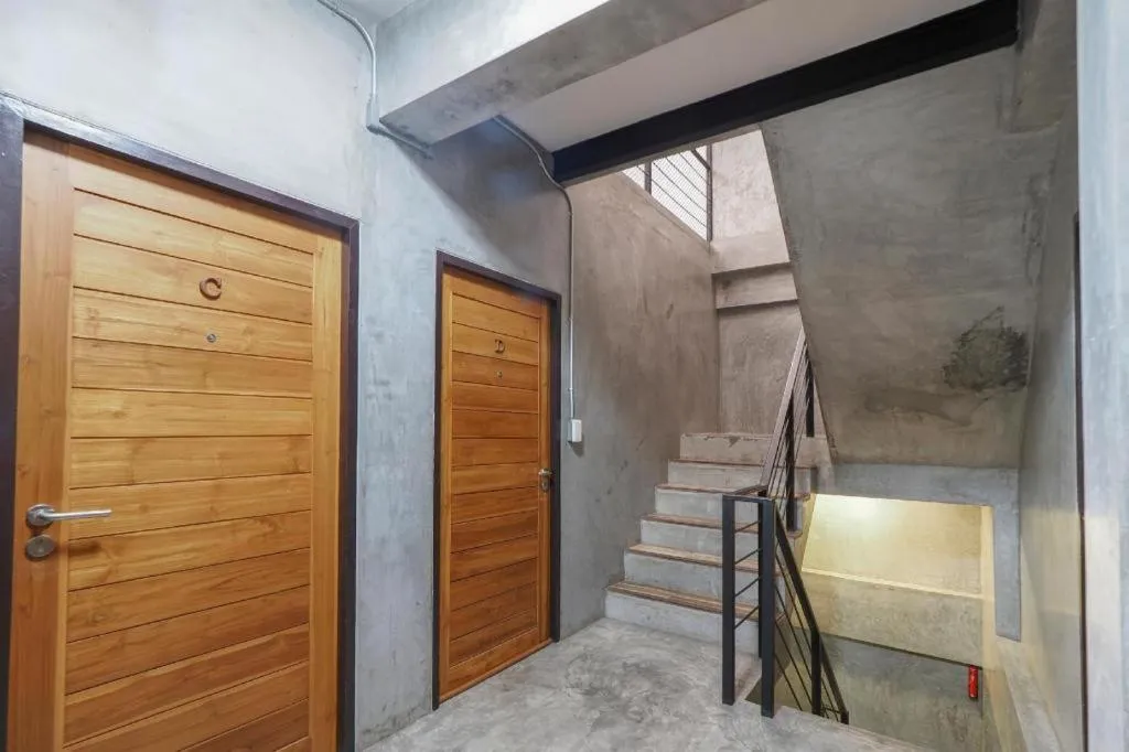 OYO 935 The Palm Apartment