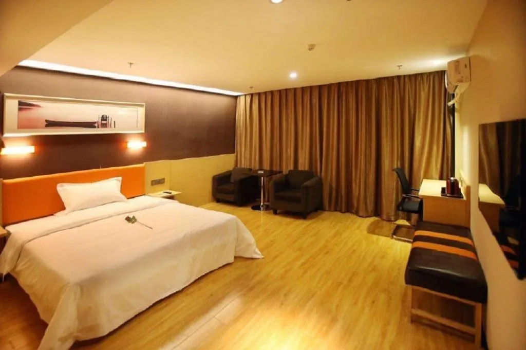 Bed in 7 Days Premium Nanjing Gaochun Beiling Road Branch