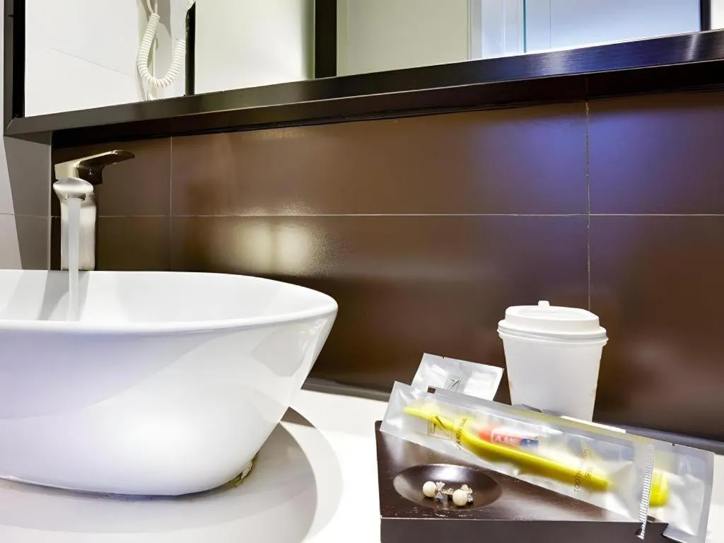 7 Days Premium Nanjing Gaochun Beiling Road Branch