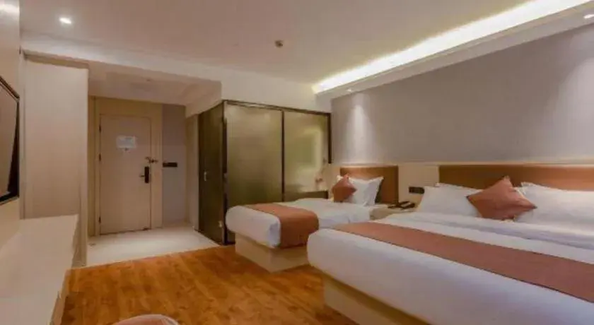 Bed in Gya Hotel Shanghai Long Distance Passenger Terminal Station Bed in Gya Hotel Shanghai Long Distance Passenger Terminal Station