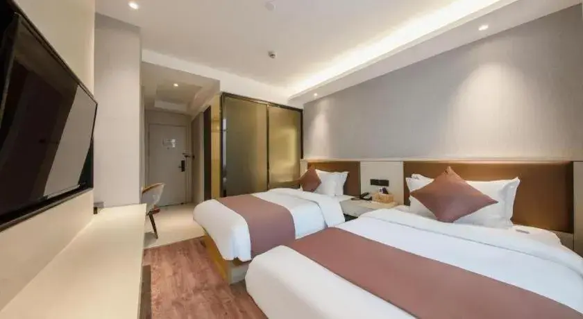 Bed in Gya Hotel Shanghai Long Distance Passenger Terminal Station Bed in Gya Hotel Shanghai Long Distance Passenger Terminal Station