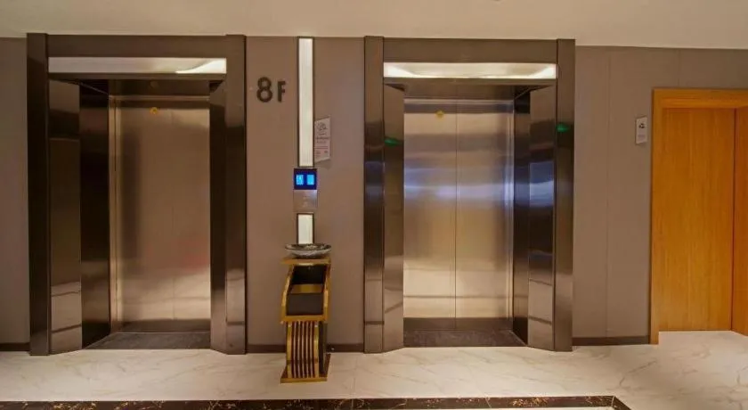 Borrman Hotel Zhaoqing Sihui Tianguangxu Jade City