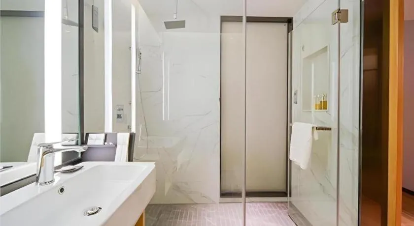 Borrman Hotel Zhaoqing Sihui Tianguangxu Jade City