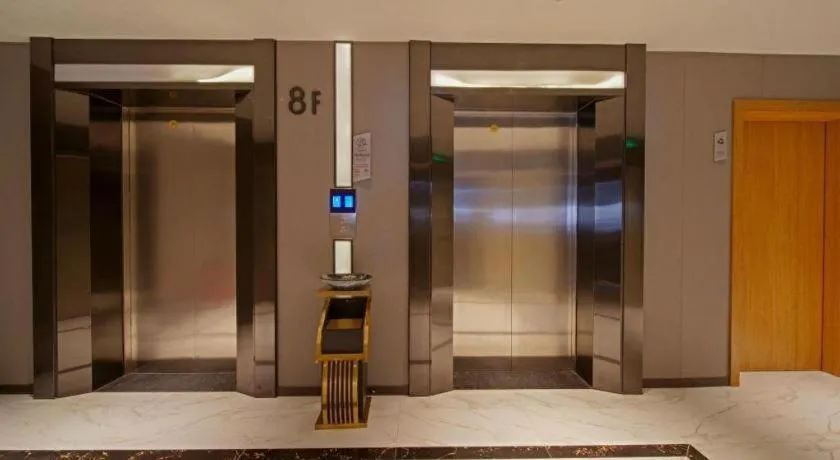 Borrman Hotel Zhaoqing Sihui Tianguangxu Jade City