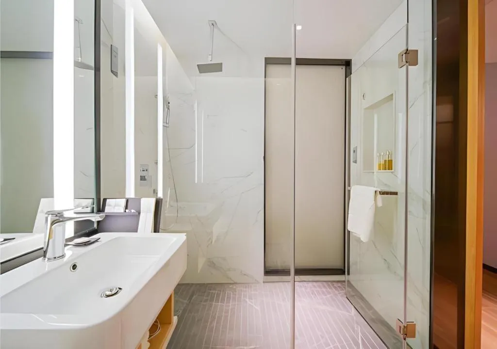 Borrman Hotel Zhaoqing Sihui Tianguangxu Jade City