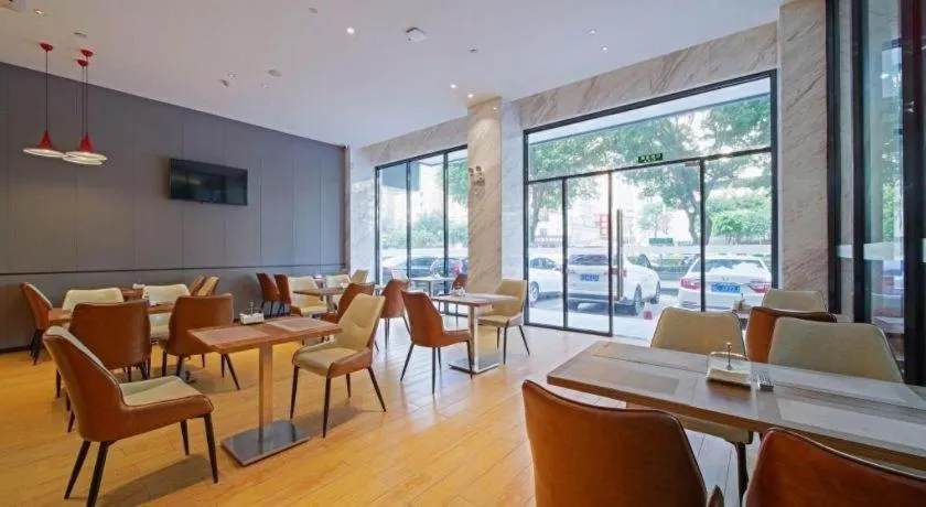 Borrman Hotel Zhaoqing Sihui Tianguangxu Jade City