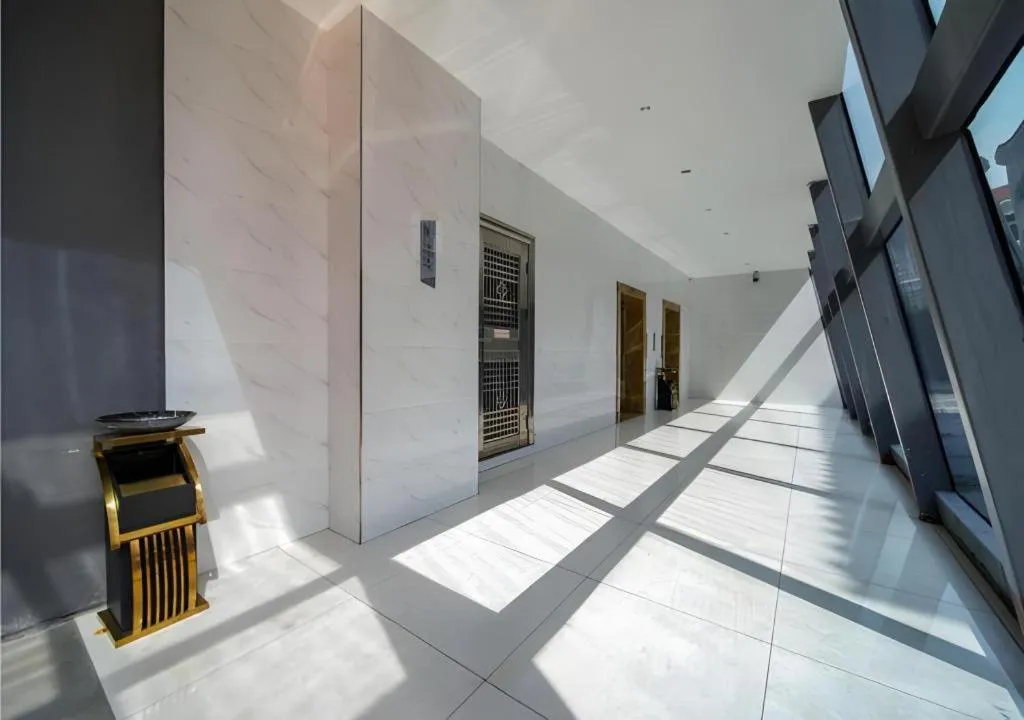 Borrman Hotel Zhaoqing Sihui Tianguangxu Jade City