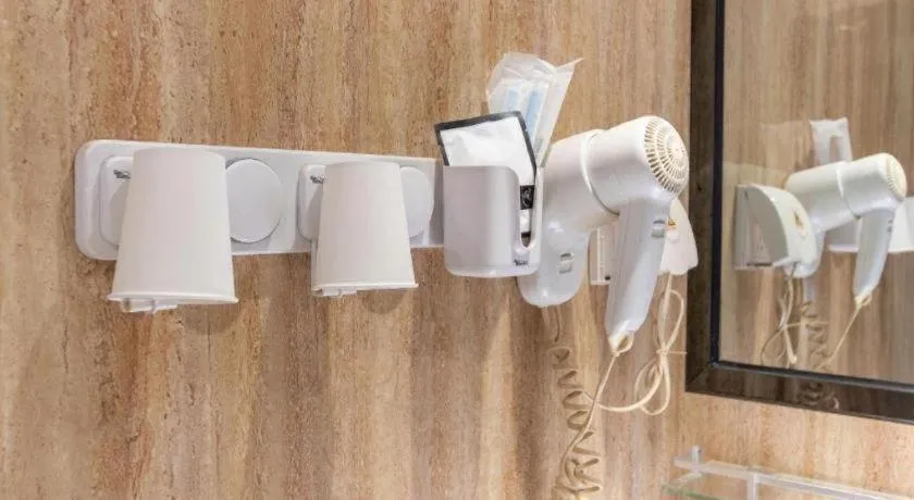 7 Days Premium·Guangzhou Dongxiaonan Subway Station