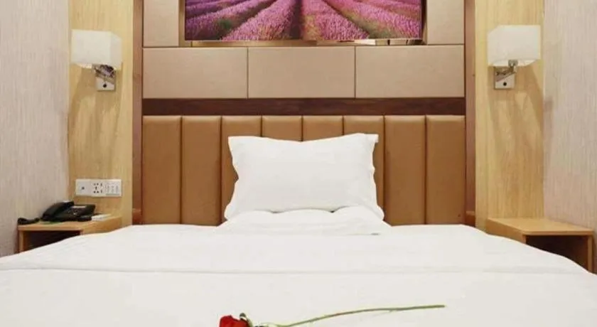 Bed in 7 Days Premium·Guangzhou Dongxiaonan Subway Station