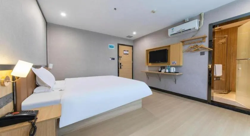 Bed in 7 Days Premium·Guangzhou Dongxiaonan Subway Station