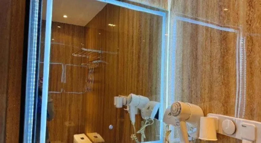 7 Days Premium·Guangzhou Dongxiaonan Subway Station