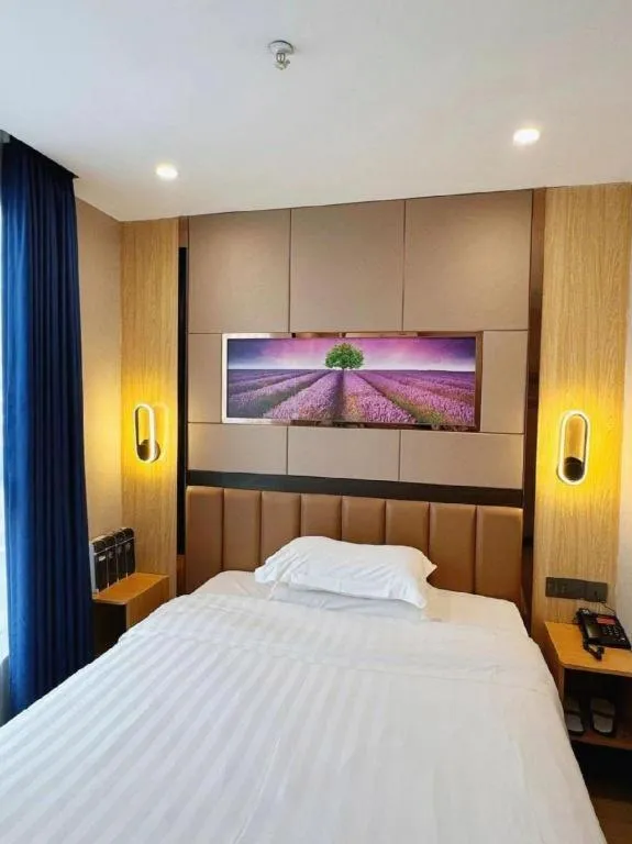 Bed in 7 Days Premium·Guangzhou Dongxiaonan Subway Station