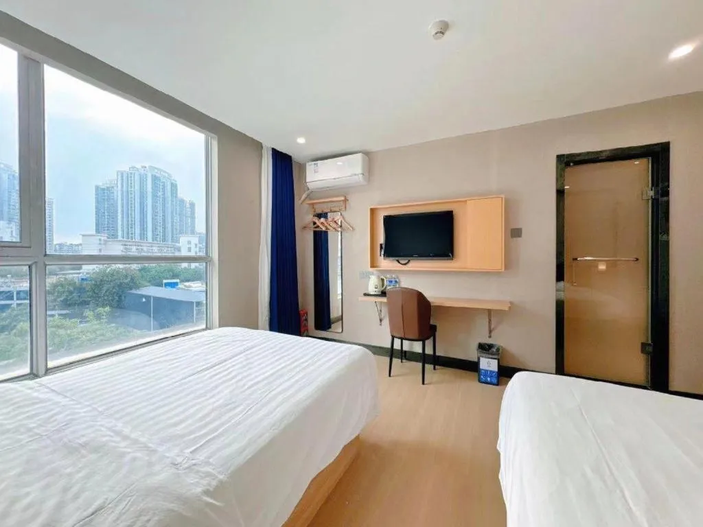 Bed in 7 Days Premium·Guangzhou Dongxiaonan Subway Station