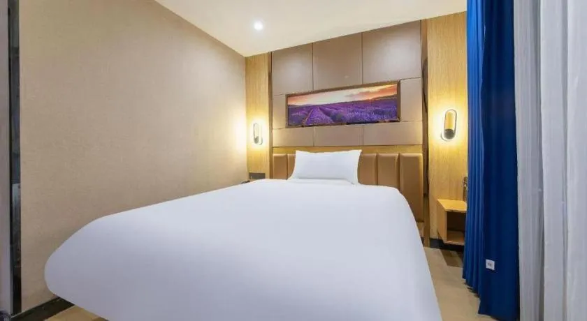 Bed in 7 Days Premium·Guangzhou Dongxiaonan Subway Station