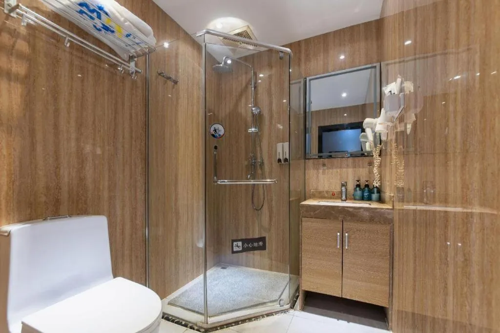 7 Days Premium·Guangzhou Dongxiaonan Subway Station