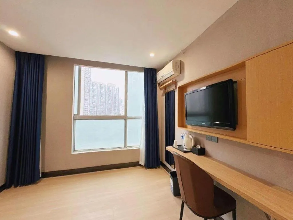 7 Days Premium·Guangzhou Dongxiaonan Subway Station