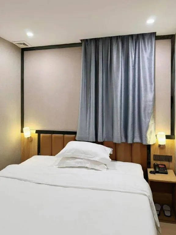 Bed in 7 Days Premium·Guangzhou Dongxiaonan Subway Station