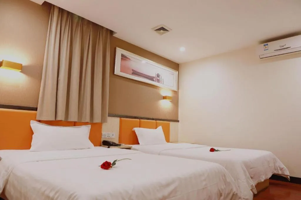 Bed in 7 Days Premium·Guangzhou Dongxiaonan Subway Station