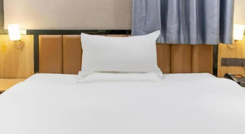 Bed in 7 Days Premium·Guangzhou Dongxiaonan Subway Station