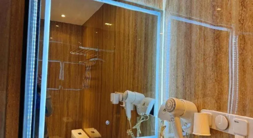 7 Days Premium·Guangzhou Dongxiaonan Subway Station