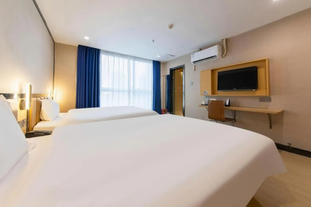 Bed in 7 Days Premium·Guangzhou Dongxiaonan Subway Station