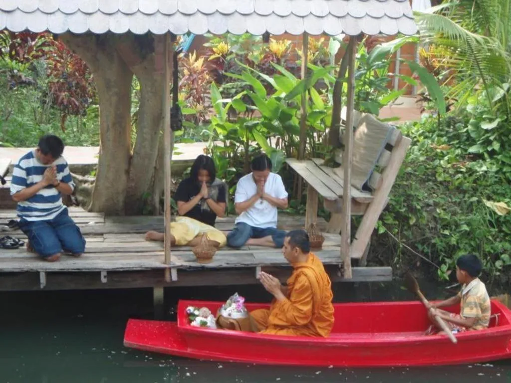 Banmaihom Resort Amphawa