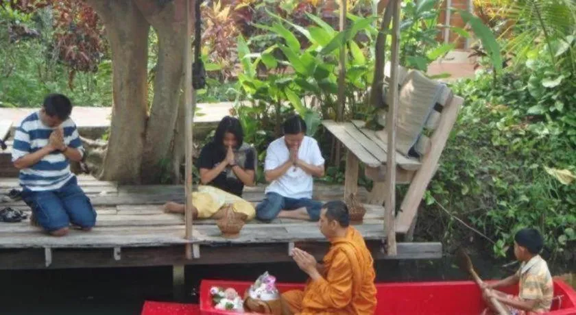 Banmaihom Resort Amphawa