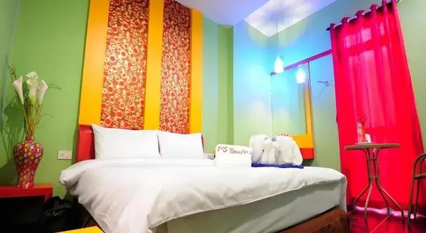 Bed in PS Resort Bed in PS Resort