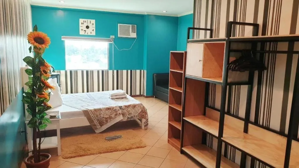 Bed in Walk Around Hotel