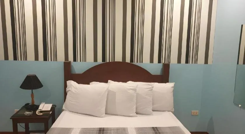 Bed in Walk Around Hotel
