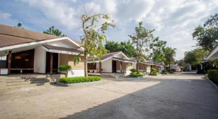 Laekhong River Resort